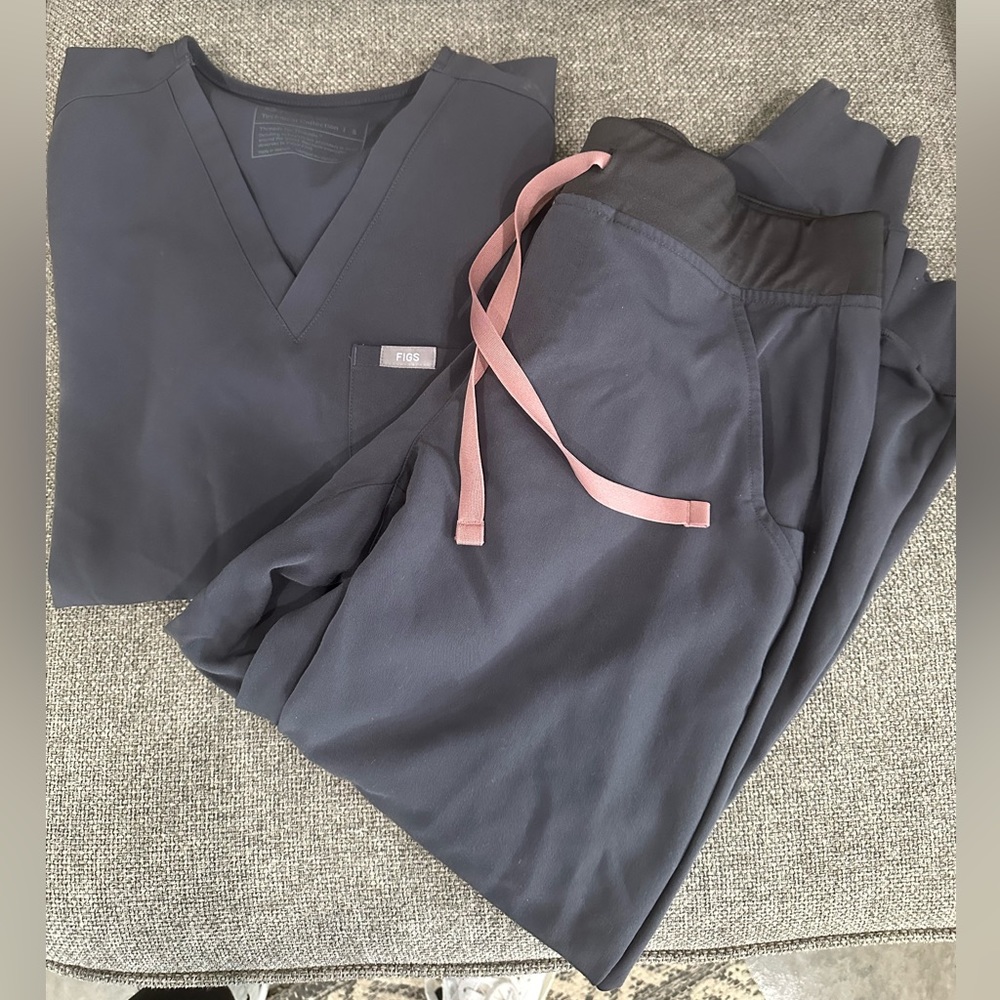 Figs Joggers Scrub Set